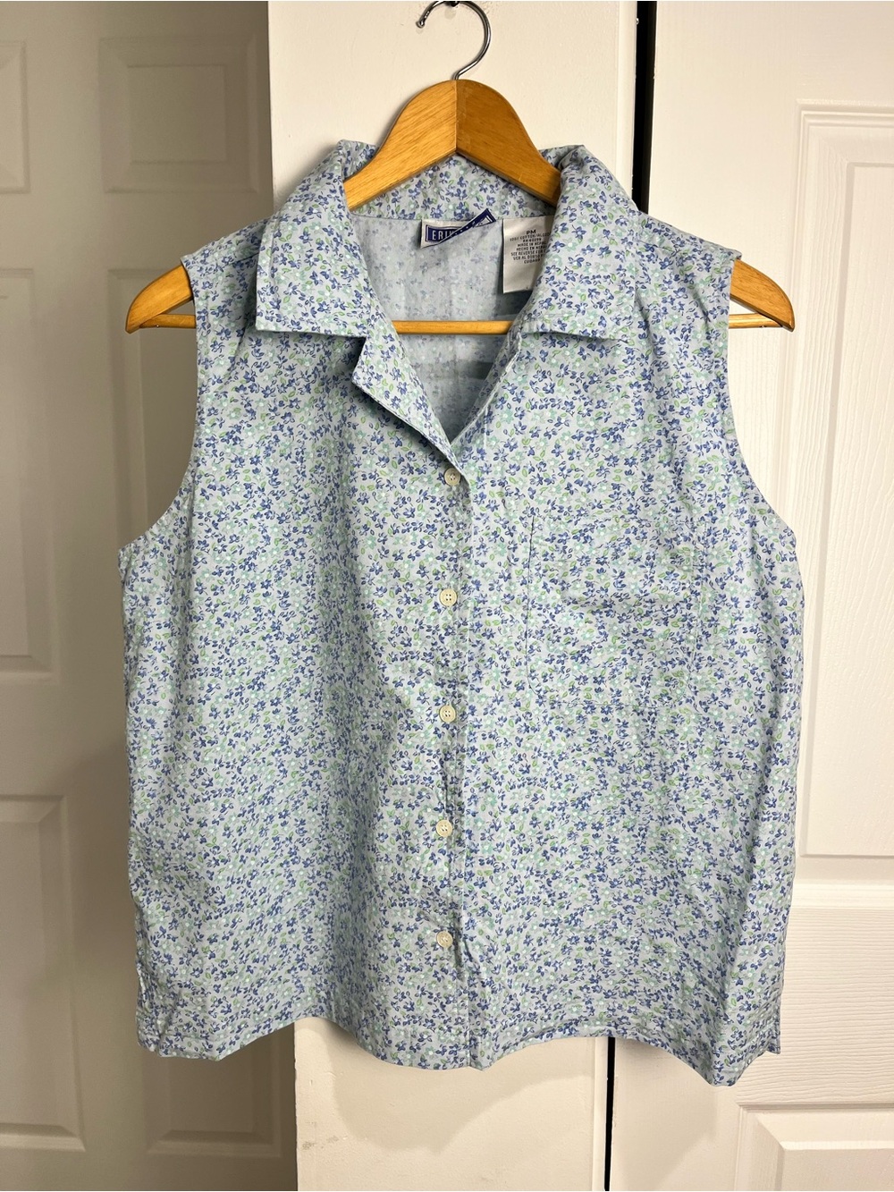 Vintage Erika & Co Sleeveless Floral Collared Button Up Shirt Cottagecore SZ PM
